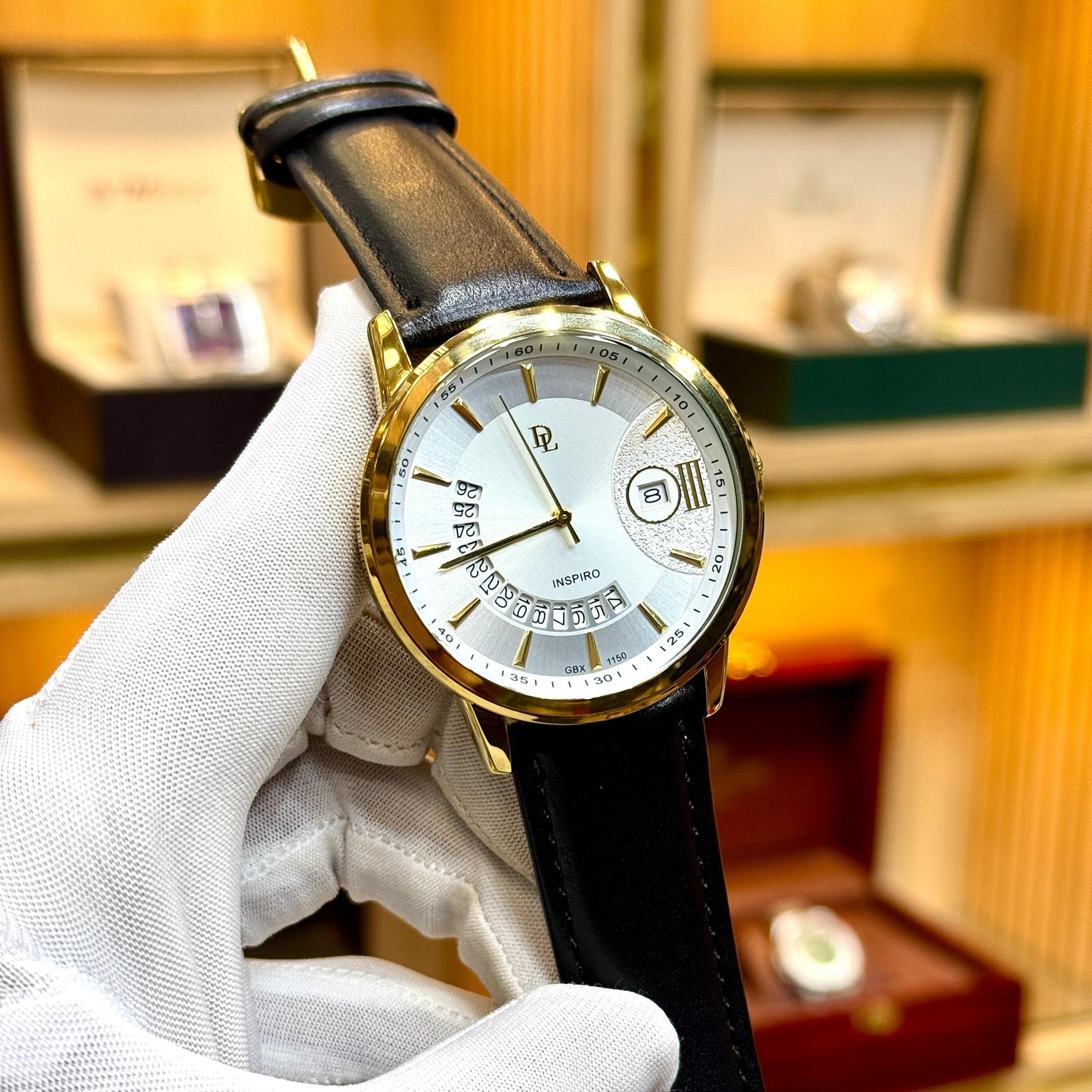 D.L Premium Men's Watch Japanese Quartz Movement Date Working Leather Strap - Jewelsoftime