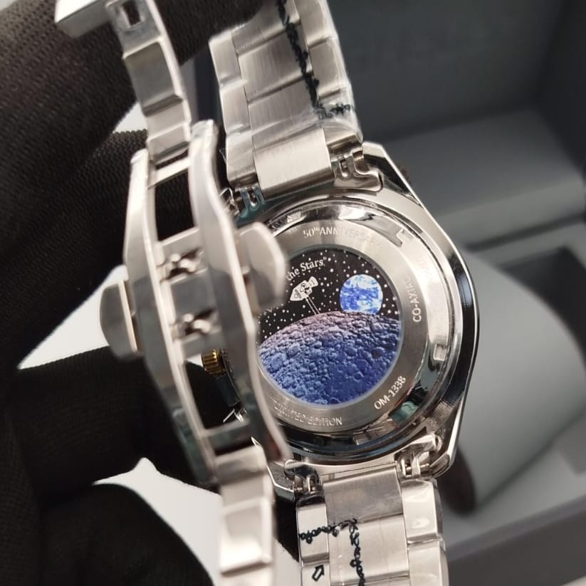 OMEGA-Speedmaster-Snoopy men's watch - Jewelsoftime