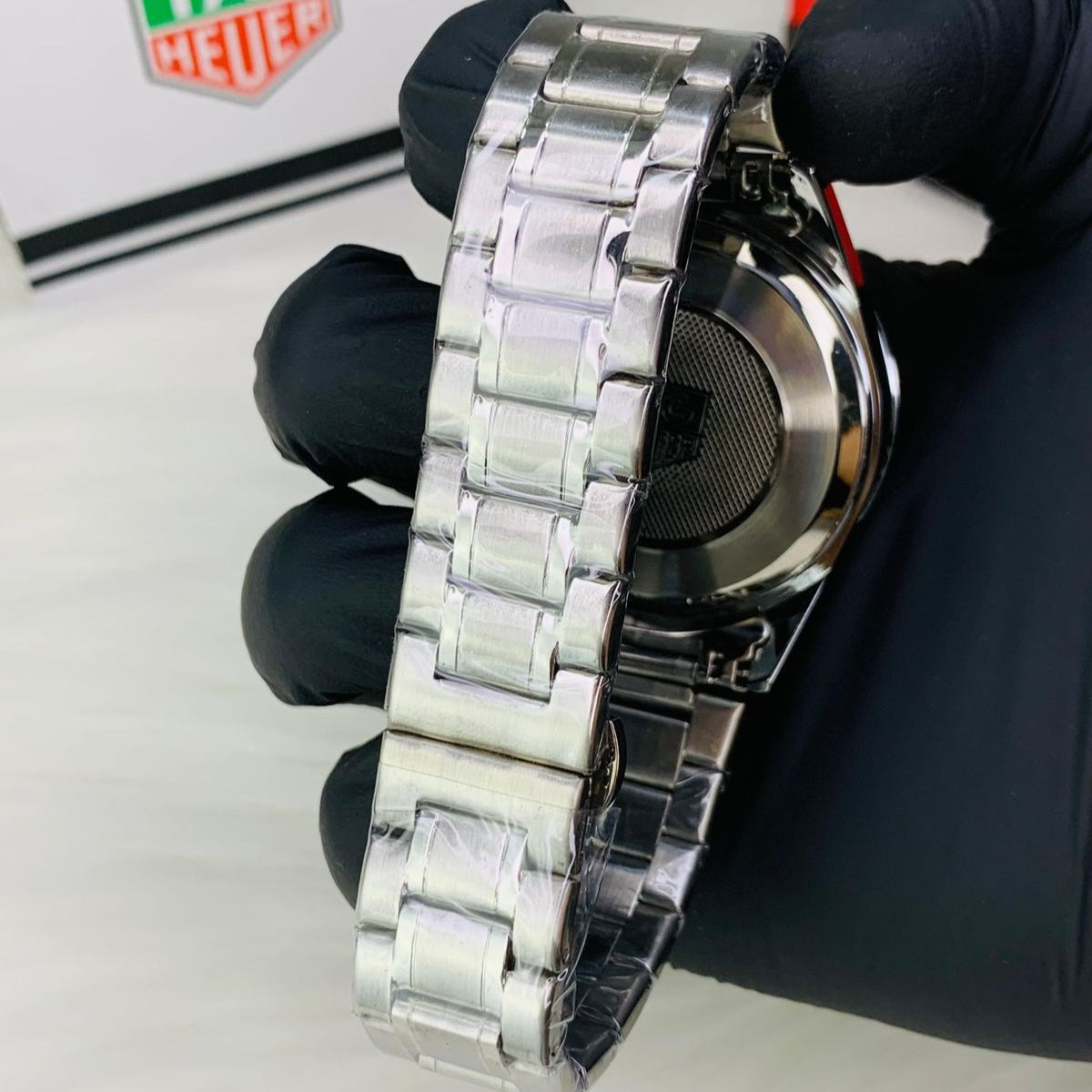 Tag Heuer Quartz Movement Master Lock Stainless steel Mens Watch - Jewelsoftime