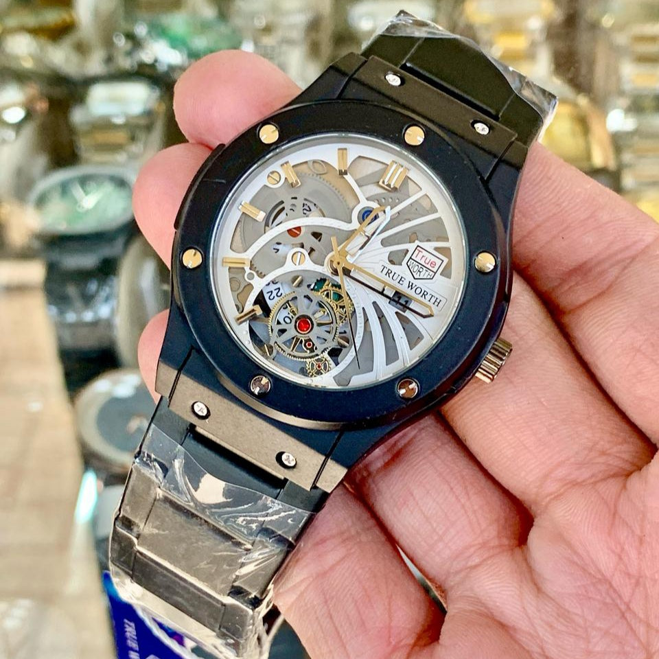 TRUE WORTH FANCY MODEL MEN'S WATCH – HEAVY DUTY MASTER LOCK - Jewelsoftime