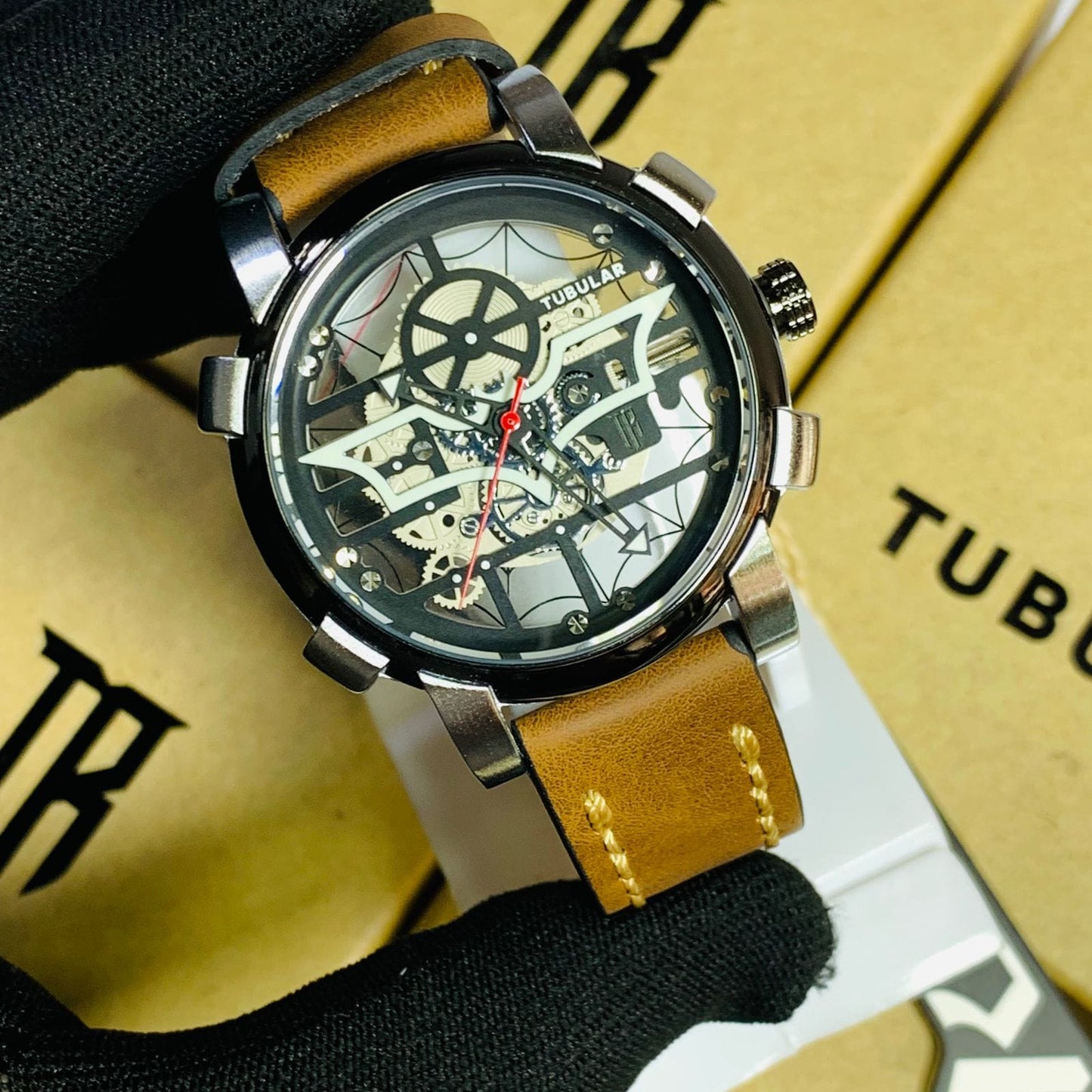 TUBULAR MEN'S WATCH - Jewelsoftime