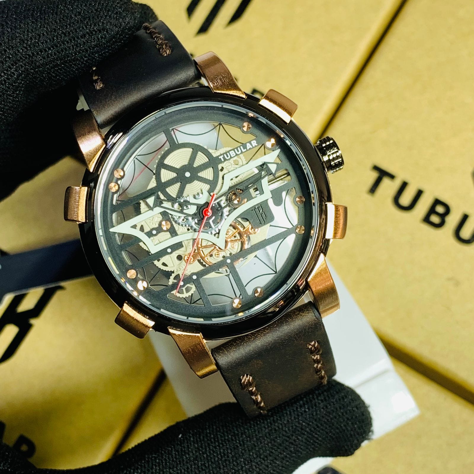 TUBULAR MEN'S WATCH - Jewelsoftime