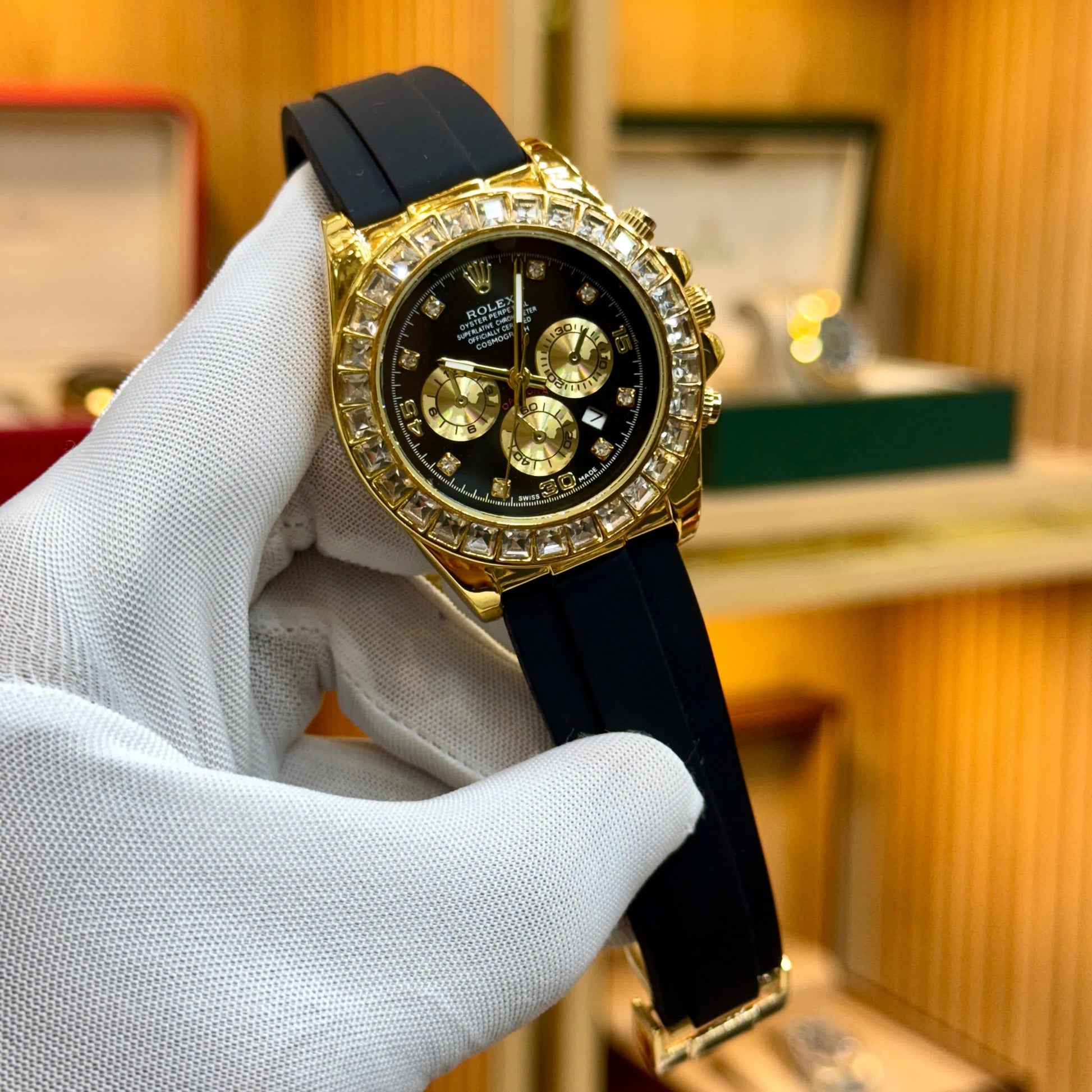 ROLEX SECOND COPY QUARTZ MEN'S WATCH WITH DATE, STONE BEZEL & RUBBER STRAP - Jewelsoftime