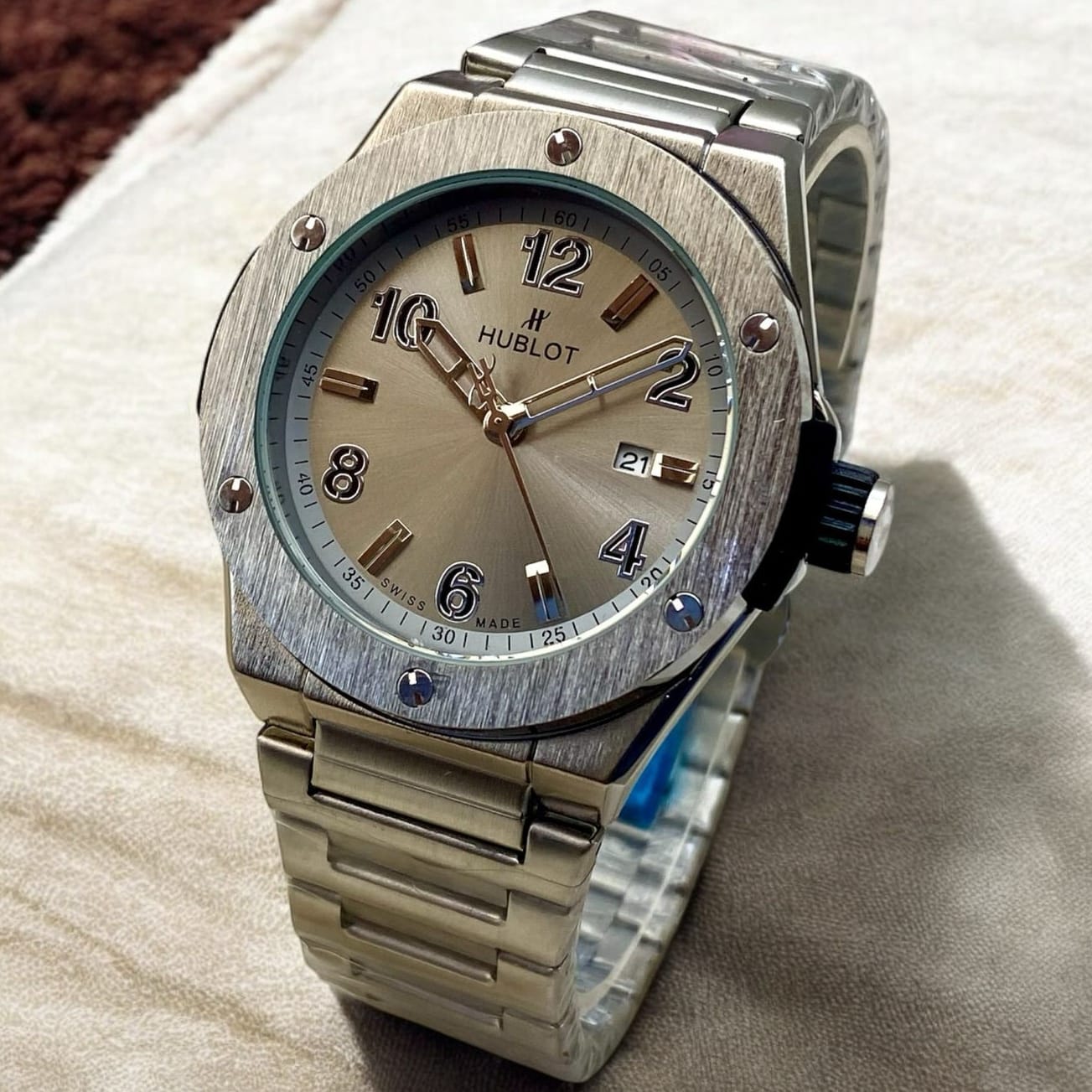 HUBLOT (NEW MODEL)DATE WORKING - Jewelsoftime