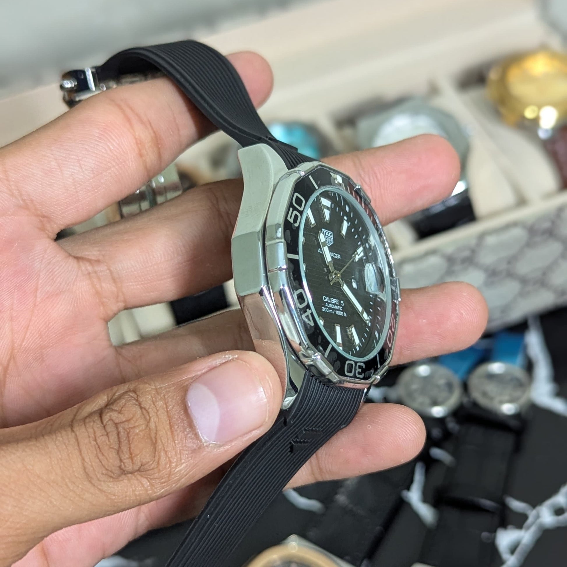 TAG Heuer Carrera Men's Watch - Jewelsoftime