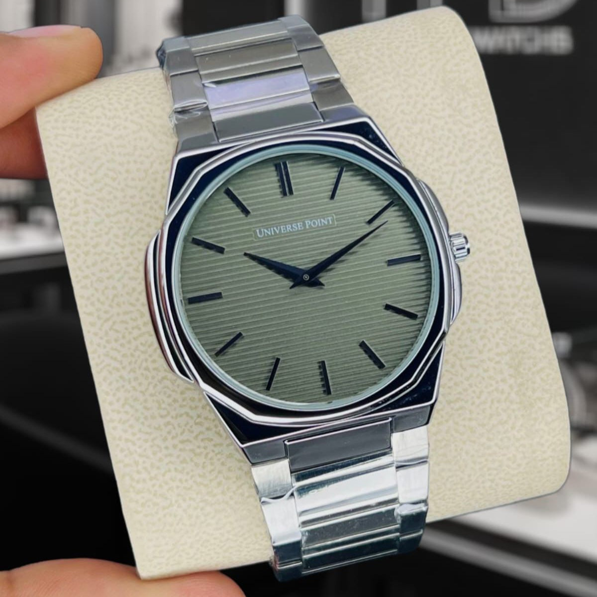 Universe Point Original Brand Men's Watch Slim Model 2 Needle Water Resistant Butterfly Master Lock - Jewelsoftime