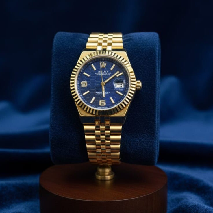 ROLEX (LAND DWELLER) Men's Watch Quartz Movement Date Working Push Lock Clasp - Jewelsoftime