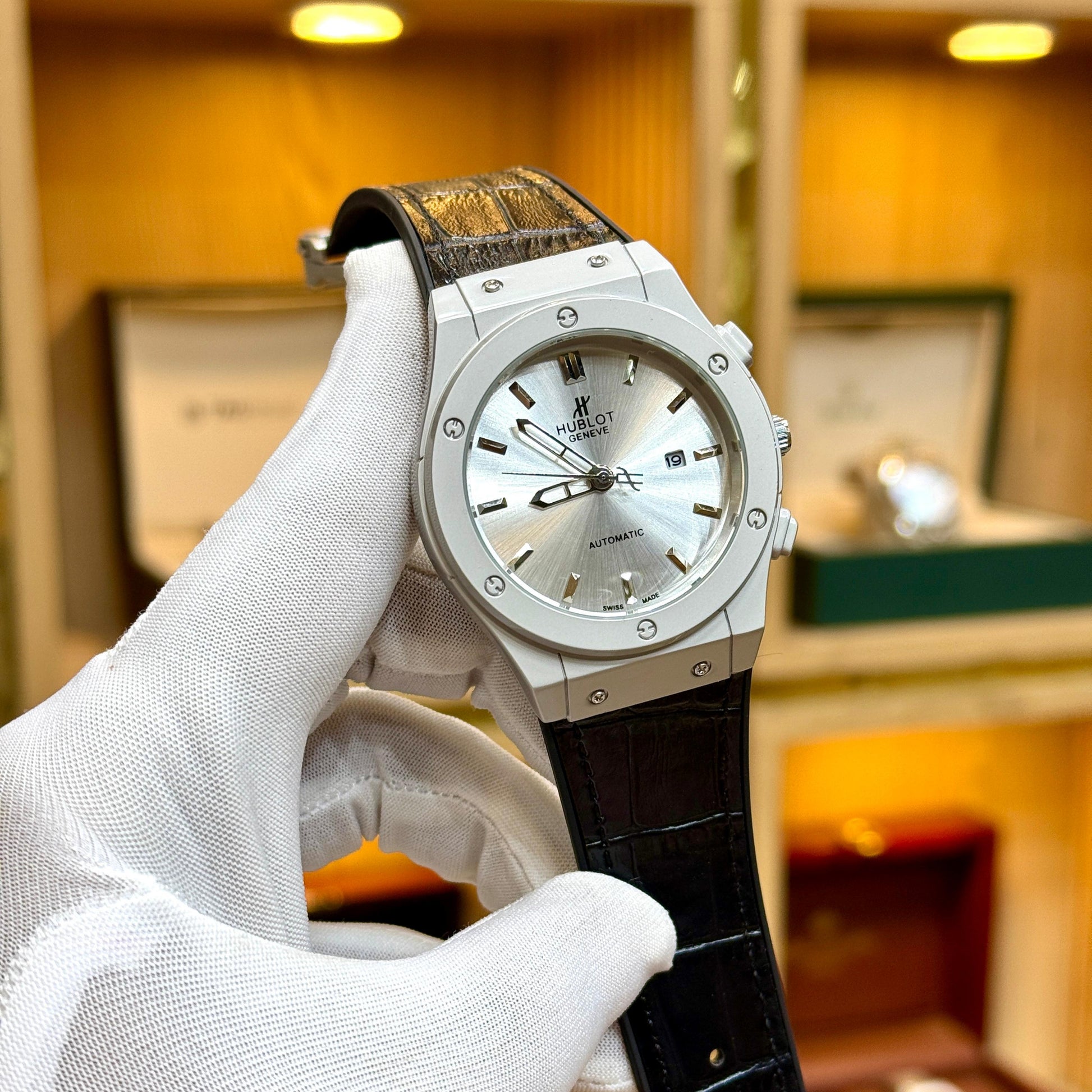 Hublot Quartz Movement Men's Watch Rubber Strap Date Working Master Lock - Jewelsoftime