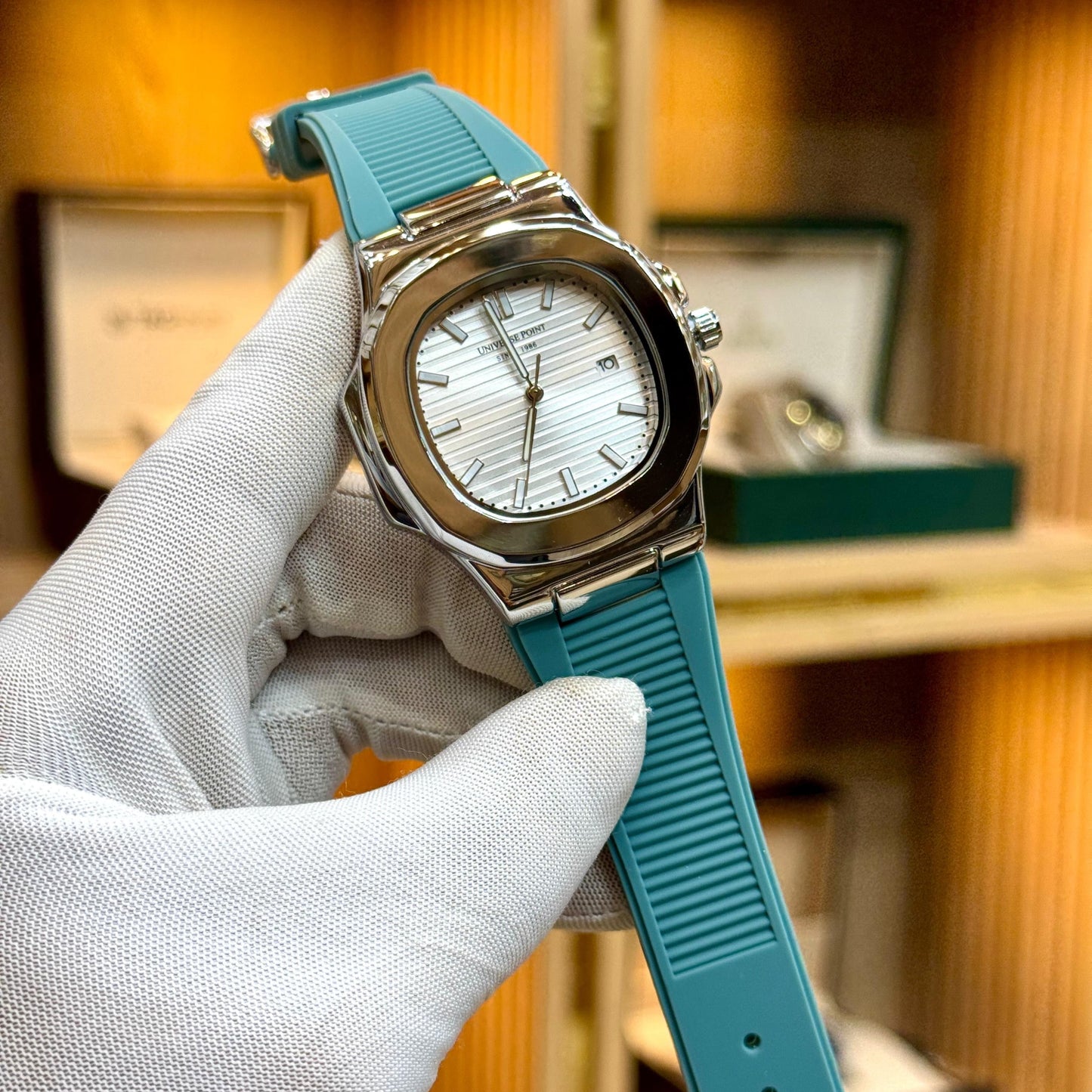 Universal point Quartz Movement Date Working - Jewelsoftime